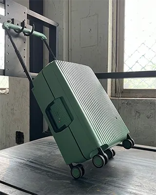 Prueba de kilometraje de las ruedas para maletas